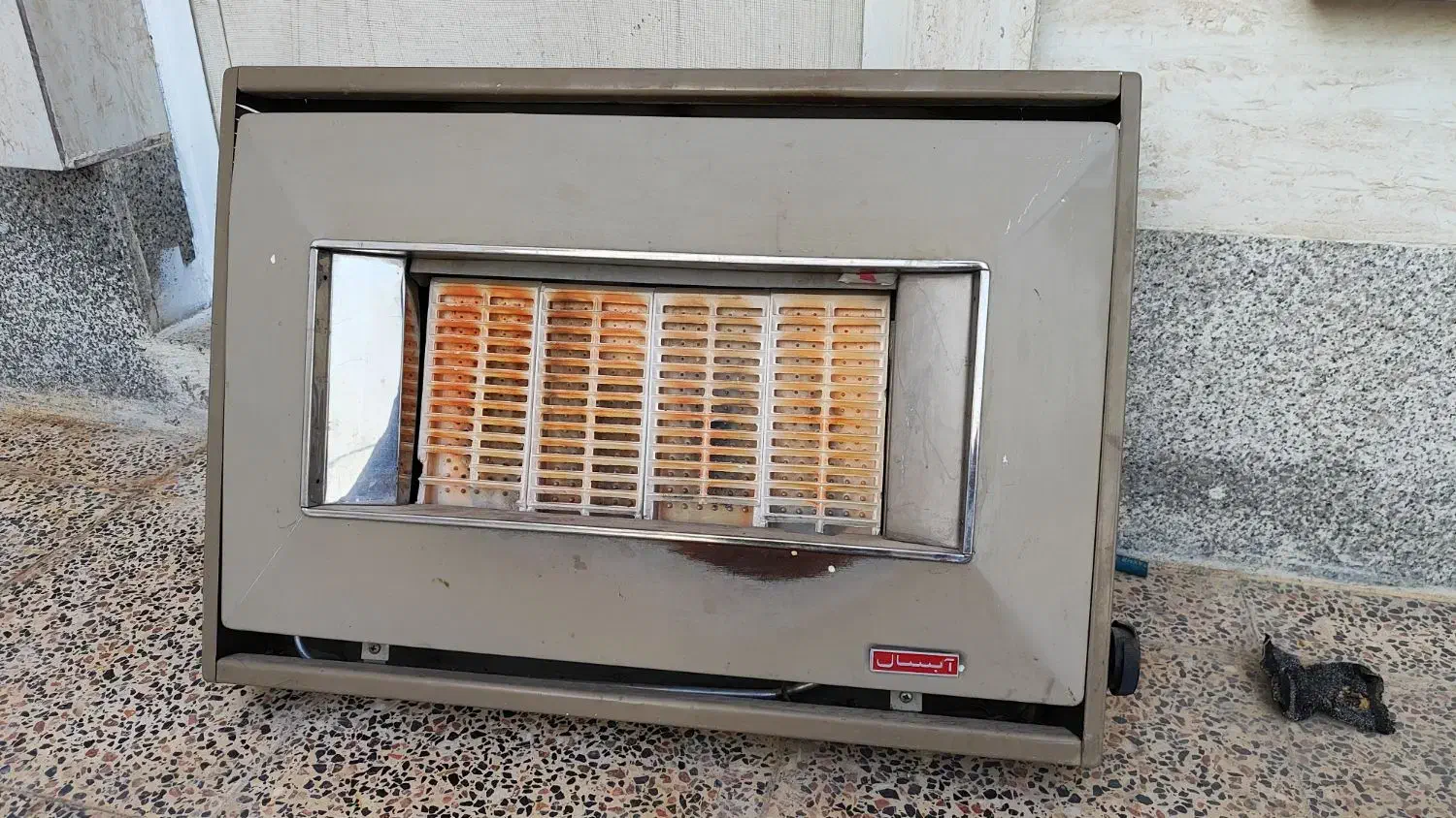 بخاری دیواری|بخاری، هیتر، شومینه|مرودشت, فرهنگ|دیوار