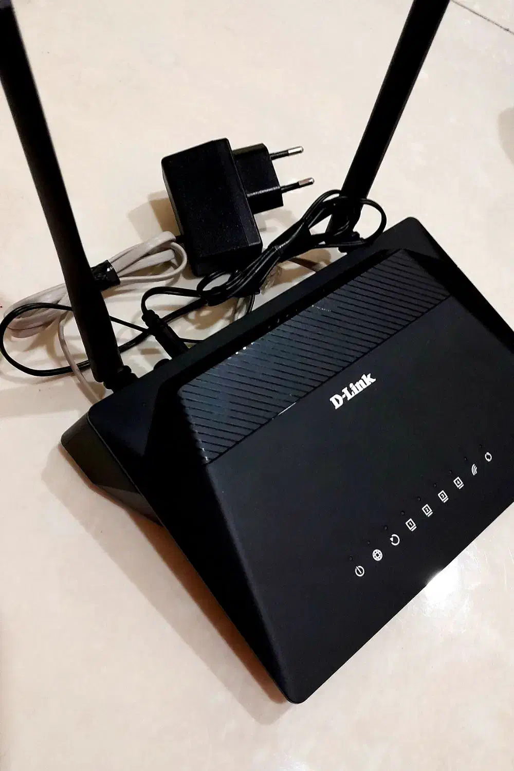 مودم دی لینک نو|مودم و تجهیزات شبکه|سمنان, |دیوار