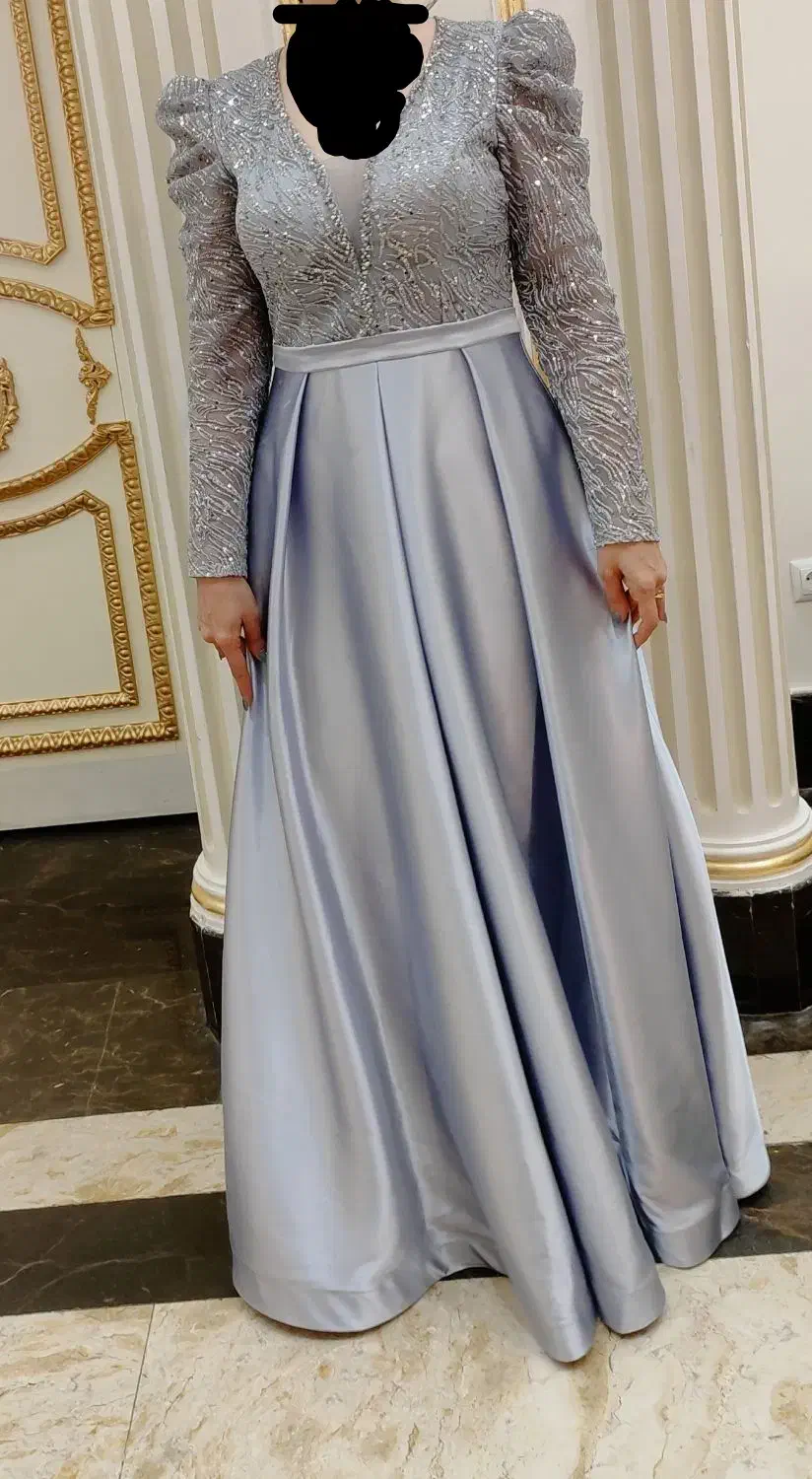 لباس مجلسی|لباس|هشتگرد, مدرس|دیوار