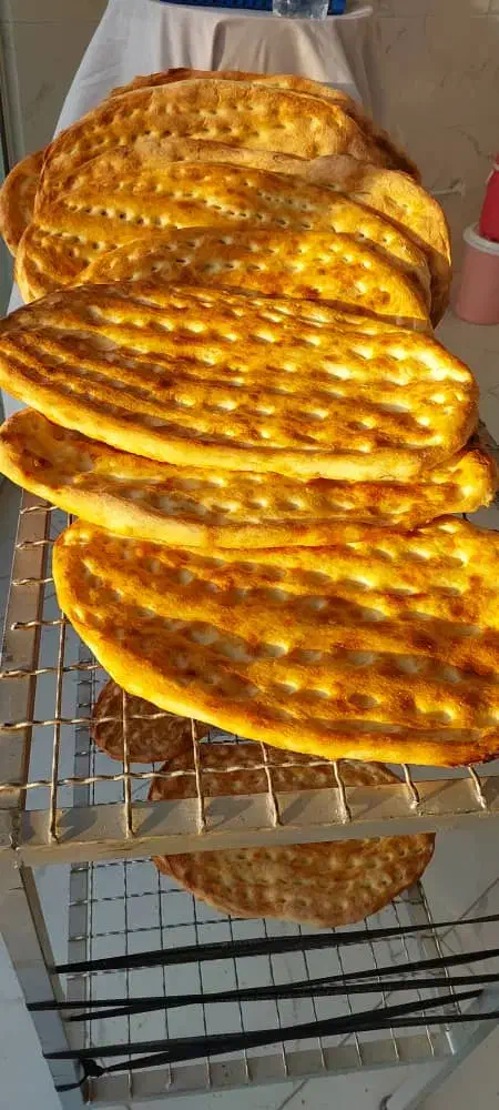 به یه نفر خمیرگیر برای نانوایی تافتون آزاد پز|استخدام خدمات فروشگاه و رستوران|زابل, |دیوار