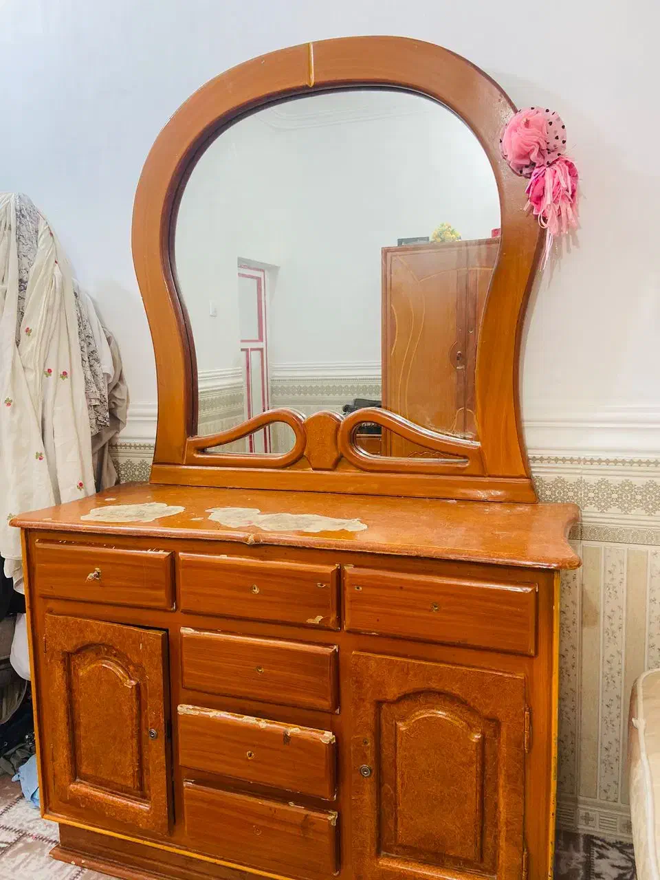 سرویس خواب و  میز آرایش چوب اصل|تخت و سرویس خواب|کنارک, |دیوار