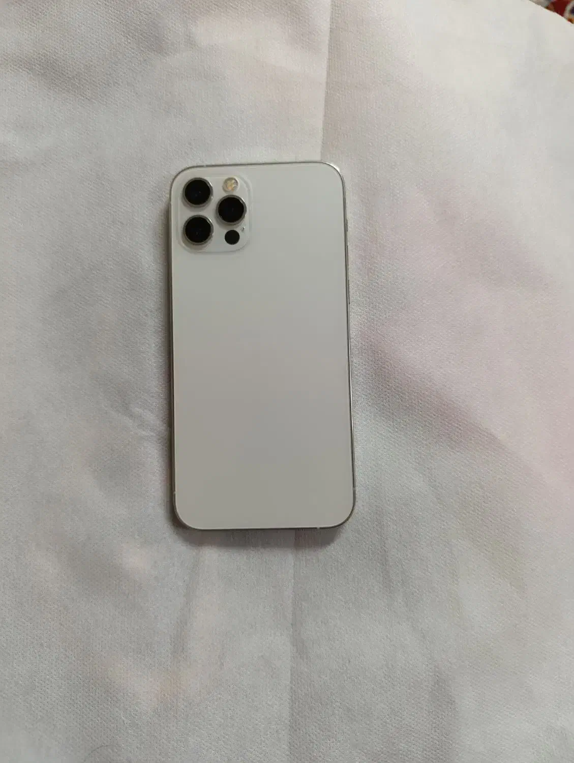 آیفون ۱۲ پرو ۲۵۶|موبایل|جهرم, |دیوار