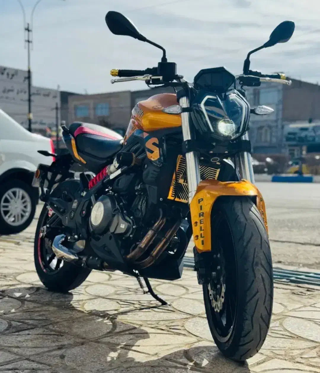 بنلی 300 مدل 1401 کم کار|موتورسیکلت|هادی شهر, |دیوار