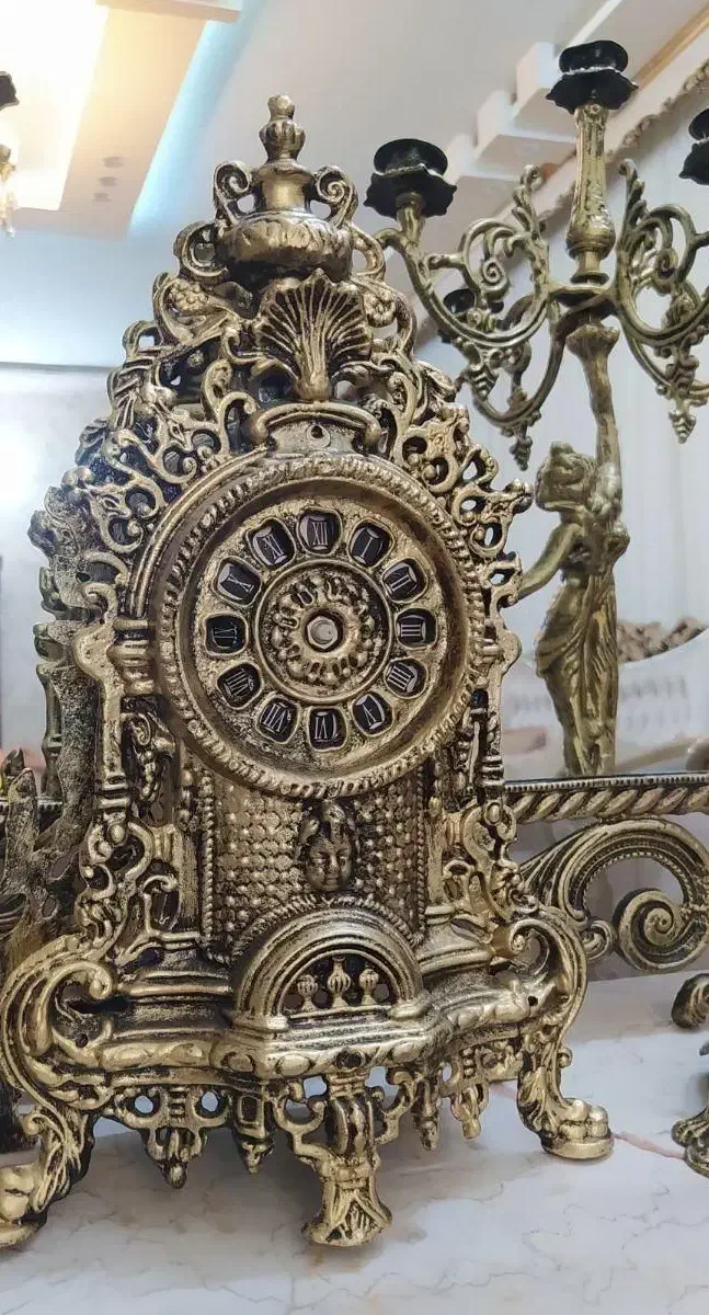 اینه شمعدان|آینه|بروجرد, |دیوار