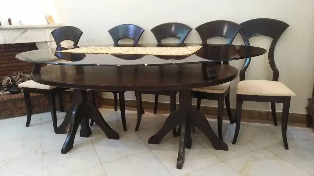 میز ۶ تا ۸ نفره تمیز بدون صندلی|میز و صندلی غذاخوری|تهران, پرستار|دیوار