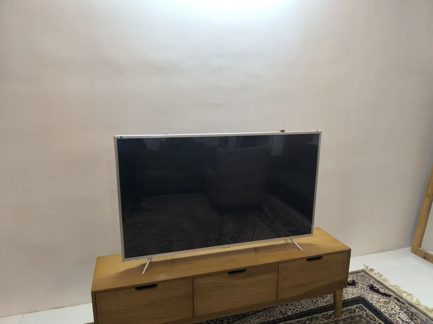 تی وی 55 اینچ ال ای دی تی سی ال|تلویزیون و پروژکتور|نیشابور, محله میدان باغات|دیوار