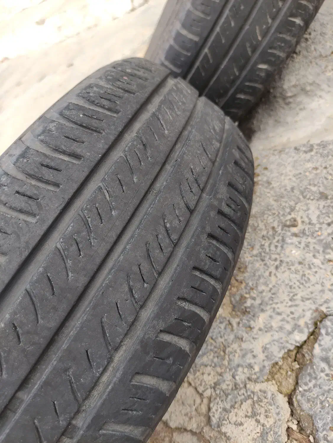 چهار حلقه لاستیک|قطعات یدکی و لوازم جانبی|کوهدشت, |دیوار