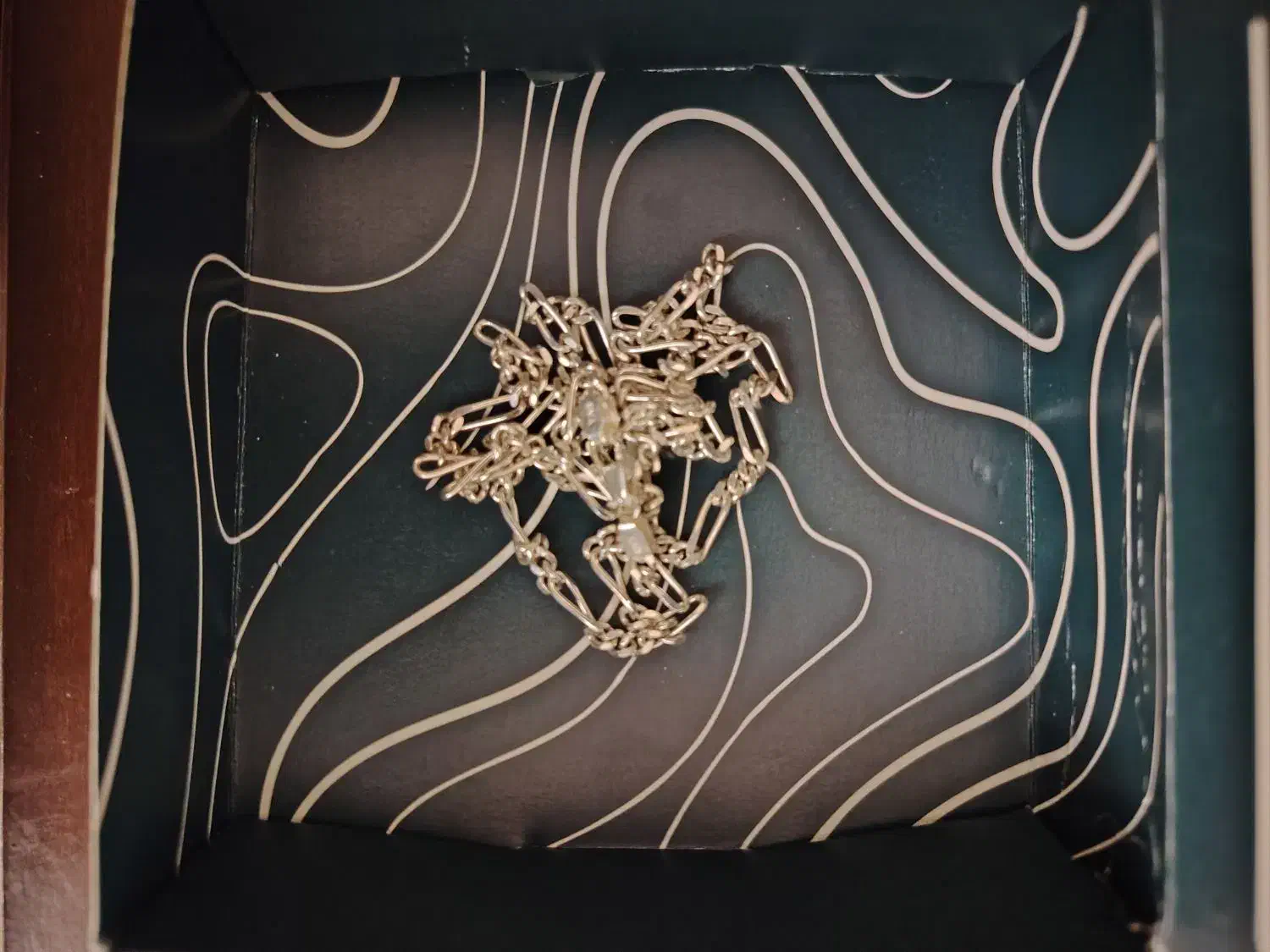 گردنبند نقره|جواهرات|رودهن, |دیوار