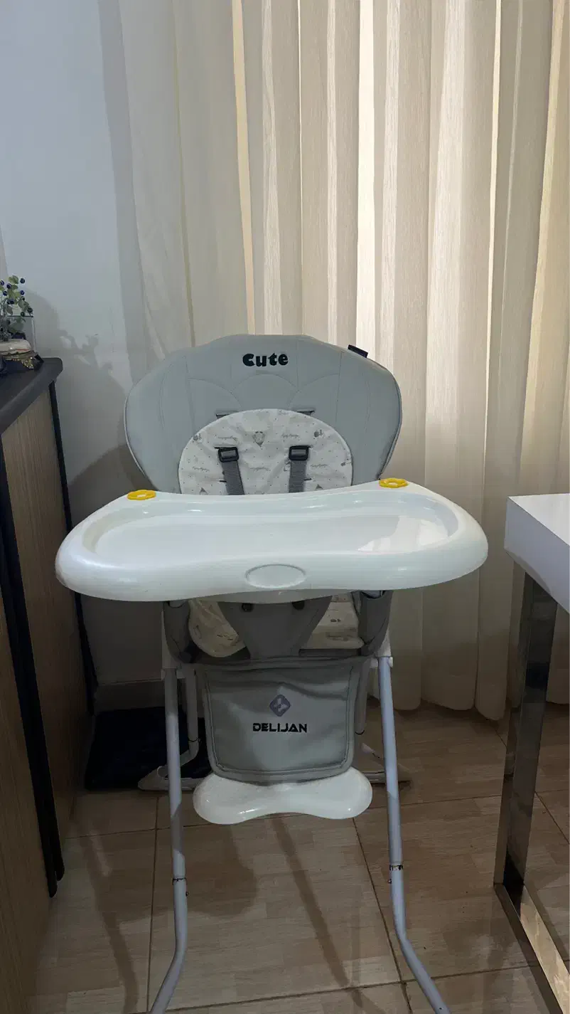 صندلی غذا و صندلی ماشین|کالسکه و لوازم جانبی|رشت, رشتیان|دیوار