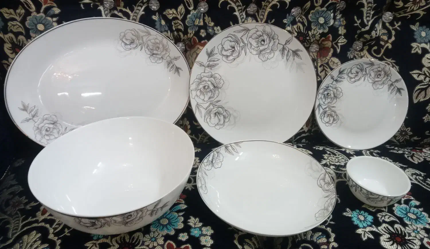 سرویس ۲۴ نفره ارکوپال|ظروف سرو و پذیرایی|تهران, شهرک طالقانی|دیوار