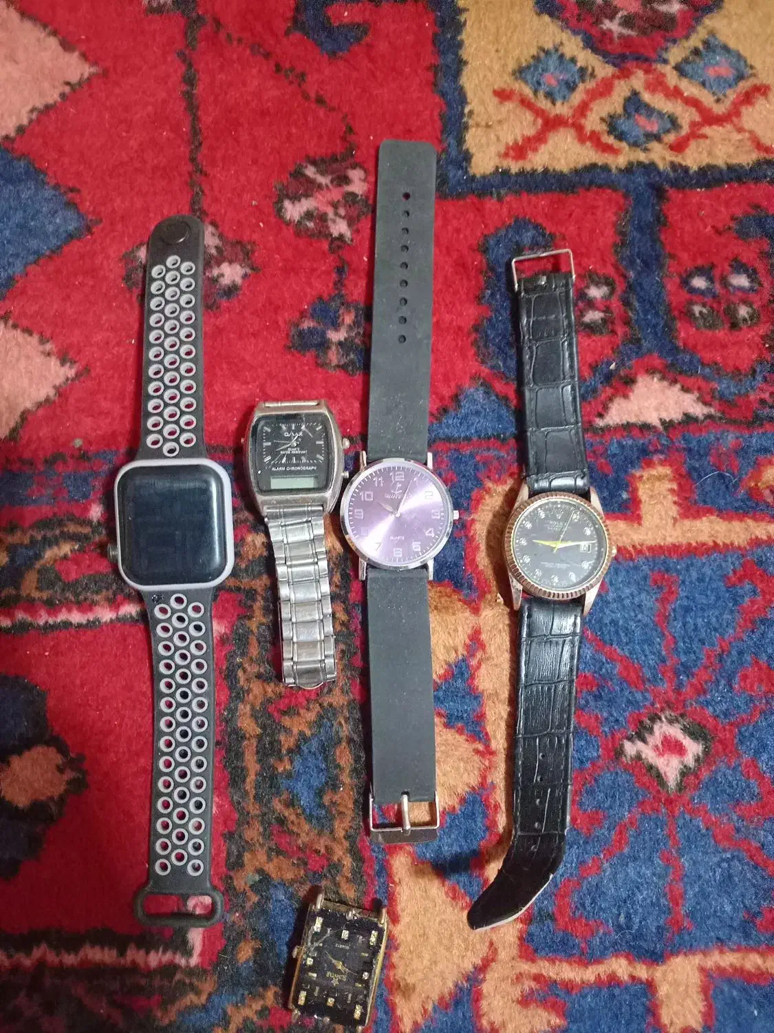 چند عدد ساعت مردانه فروشی|ساعت|سهند, |دیوار