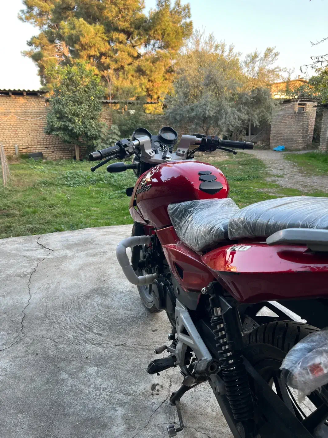 پالس 180تمیز فابریک|موتورسیکلت|گرگان, |دیوار