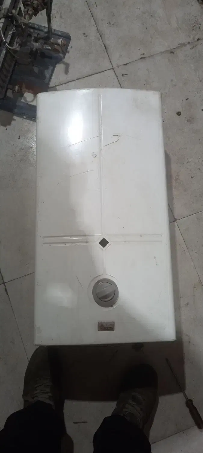 ابگرمکن دیواری بوتان B3115|آبگرمکن، پکیج، شوفاژ|دزفول, |دیوار