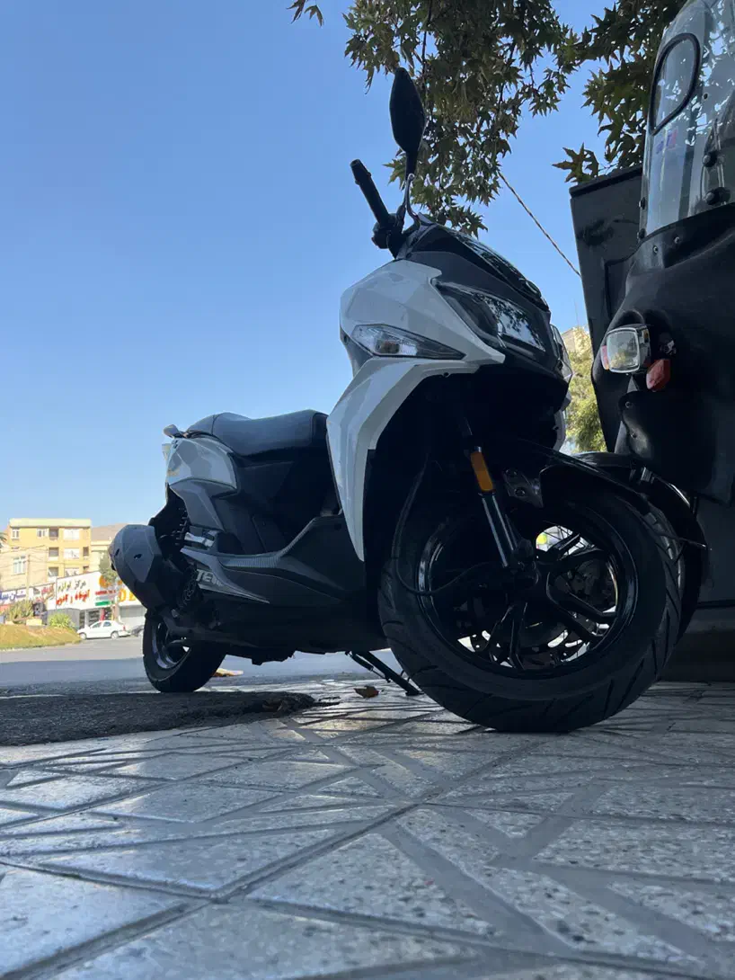 sym j200|موتورسیکلت|تهران, ارم|دیوار