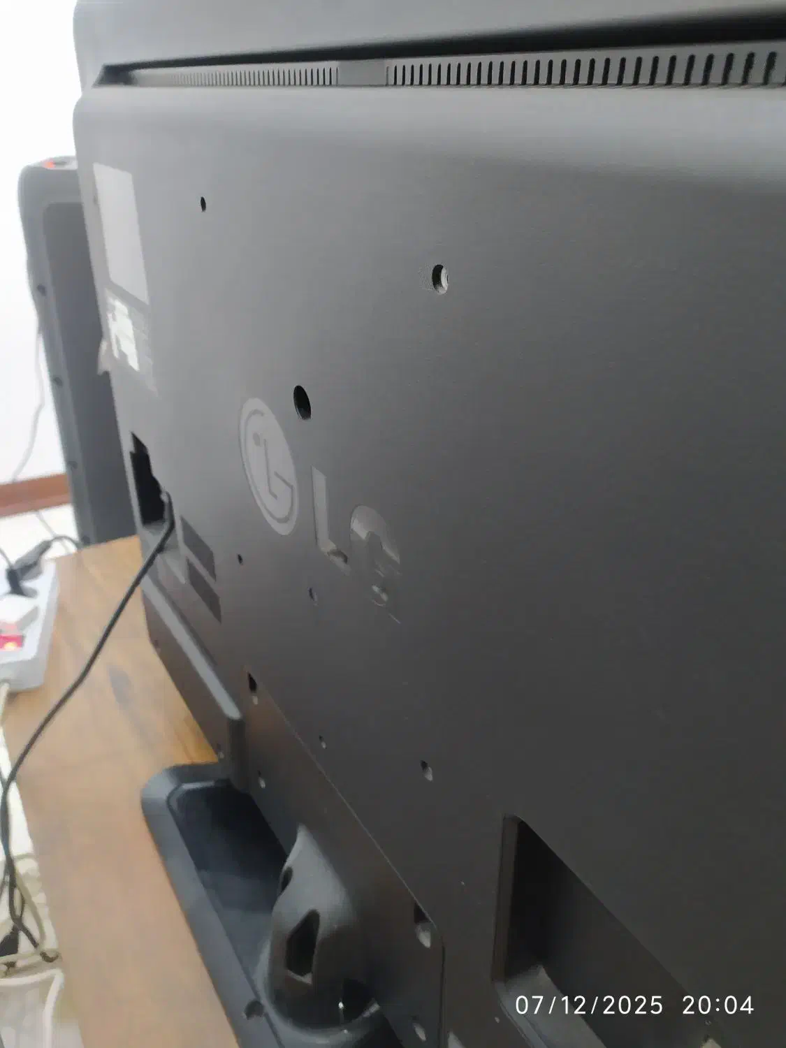 تلویزیون LED اصل کره الجی (اسمارت) ۴۲ اینج|تلویزیون و پروژکتور|اسلام‌شهر, شهرک سعیدیه|دیوار