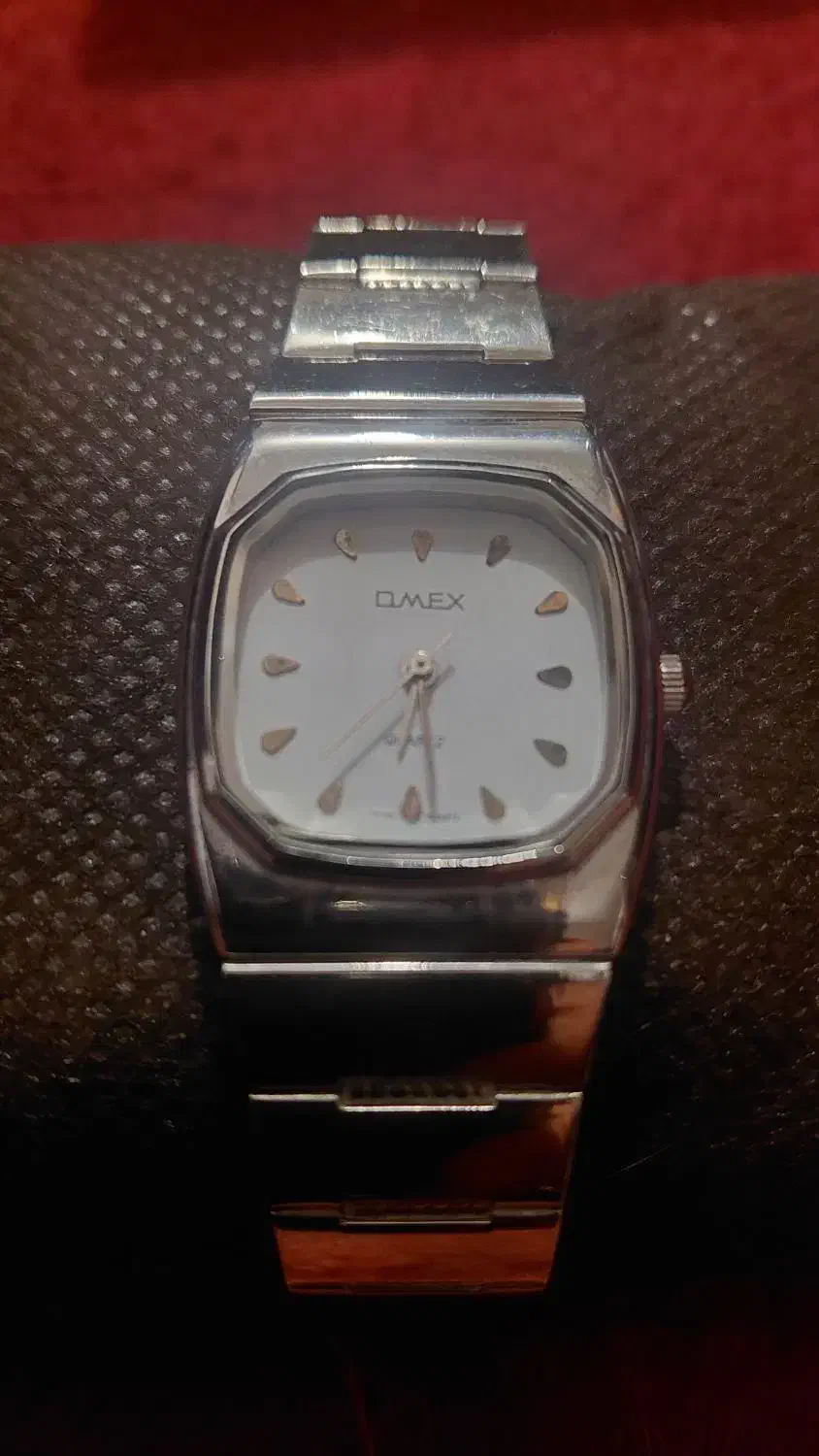 ساعت مچی نو با جنس عالی|ساعت|تبریز, |دیوار