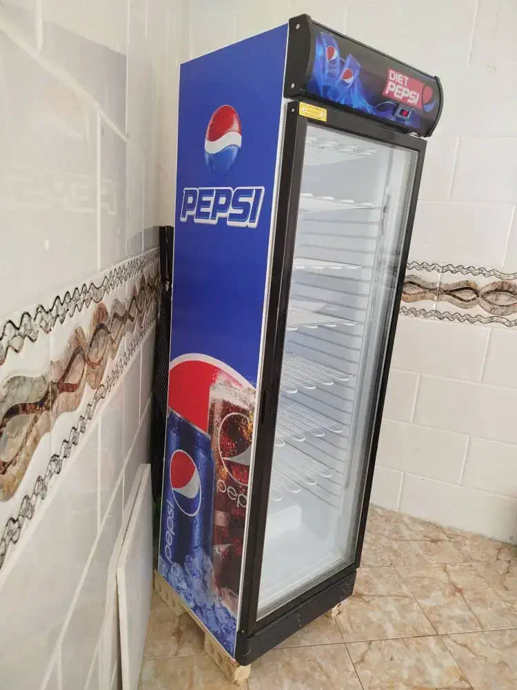 فریزر ایستاده  مناسب برای مغازه دارها|یخچال و فریزر|آباده, |دیوار