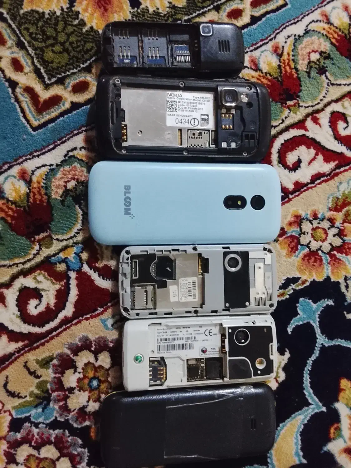 شش عدد گوشی ساده|موبایل|اصفهان, علی قلی آقا|دیوار