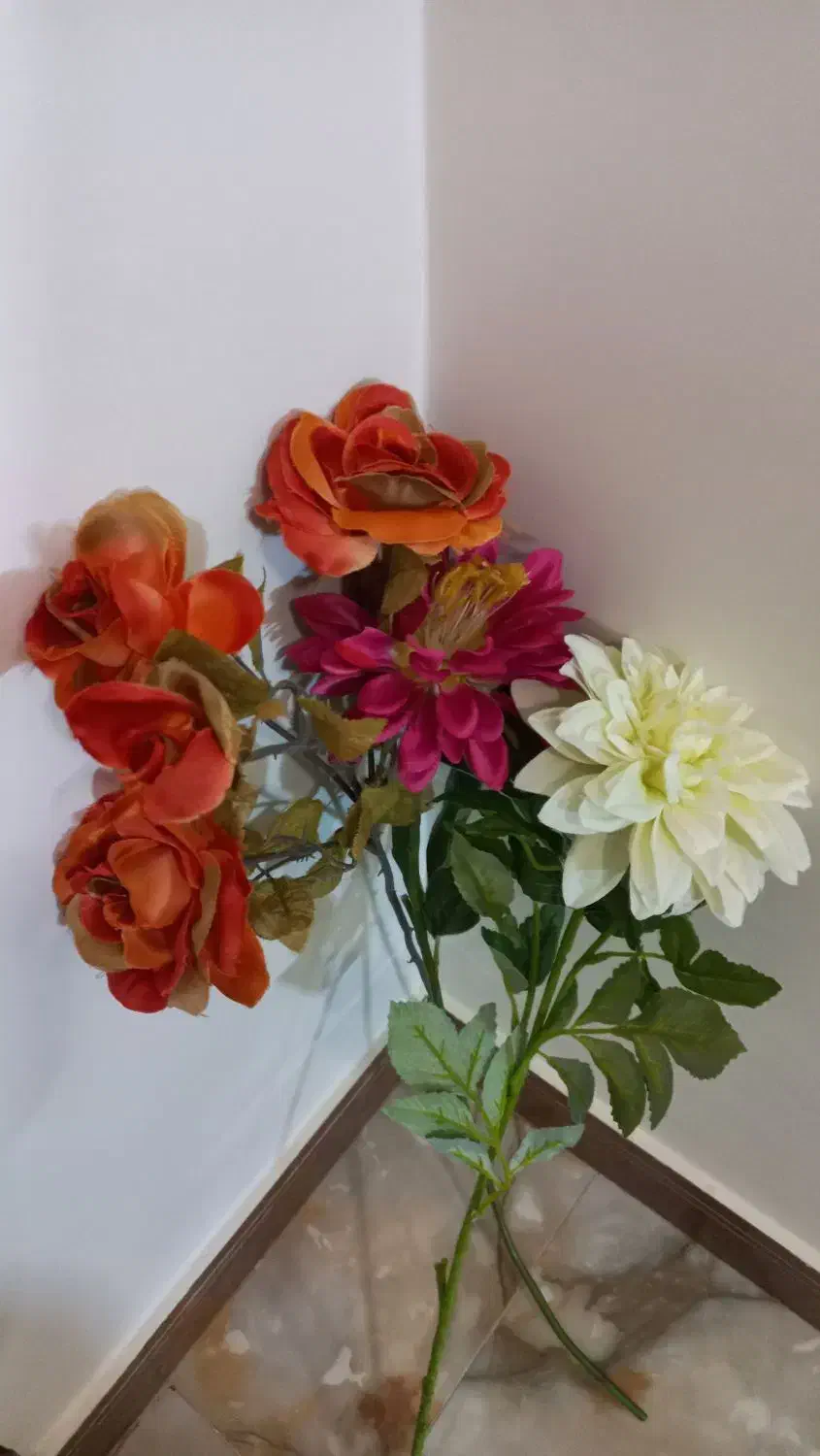 گل شاخه بلند|گل مصنوعی|اراک, |دیوار