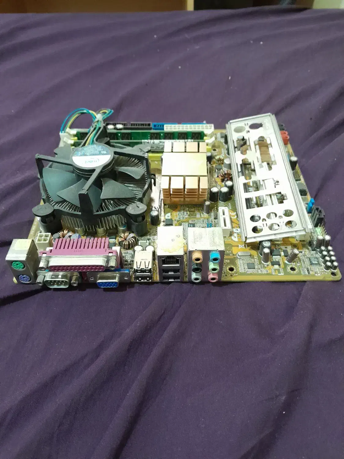 هارد SSD باندل مادربرد DDR2 کارت گرافیک ۹۵۰۰|قطعات و لوازم جانبی رایانه|تهران, سلیمانی|دیوار