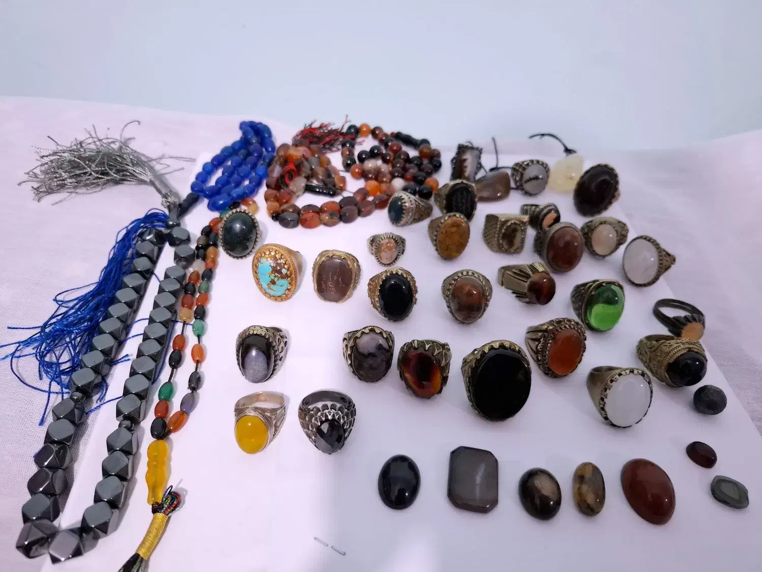 انگشتر با سنگ اصلی|بدلیجات|دوگنبدان, |دیوار