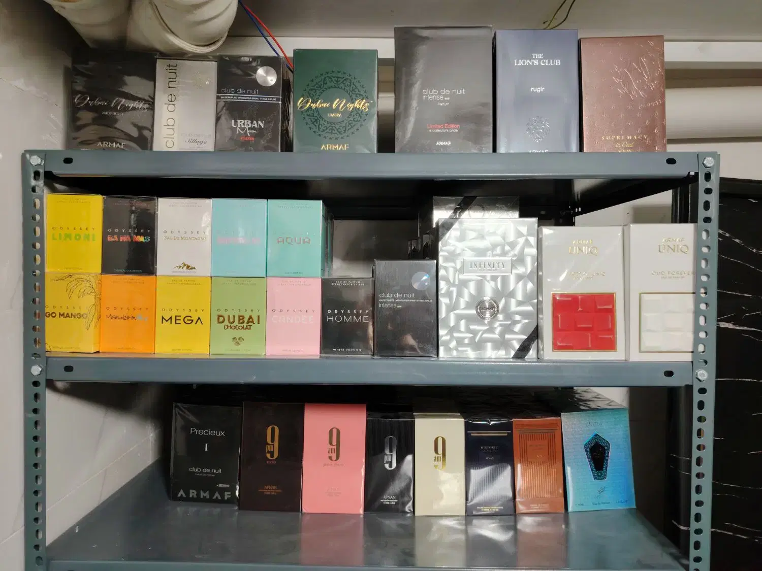 پخش عمده عطر ادکلن ارض زعفران ارماف زیمایا|آرایشی، بهداشتی، درمانی|تهران, شهرک پاسداران|دیوار