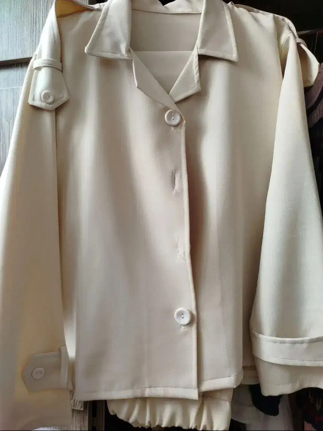 کت خوش رنگ|لباس|یزد, |دیوار