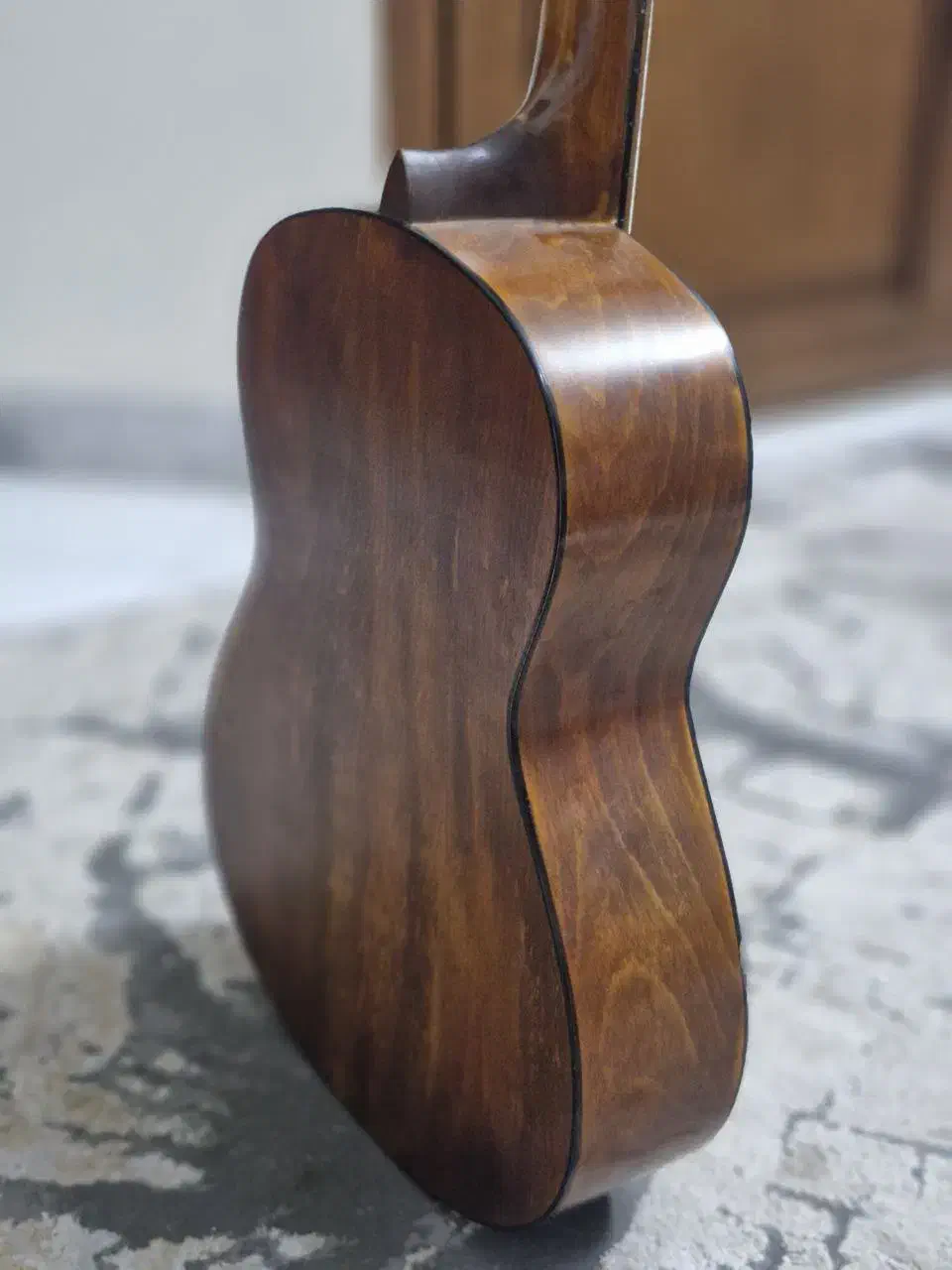 گیتار Antonio Caesar|گیتار، بیس، امپلیفایر|مشهد, فلسطین|دیوار