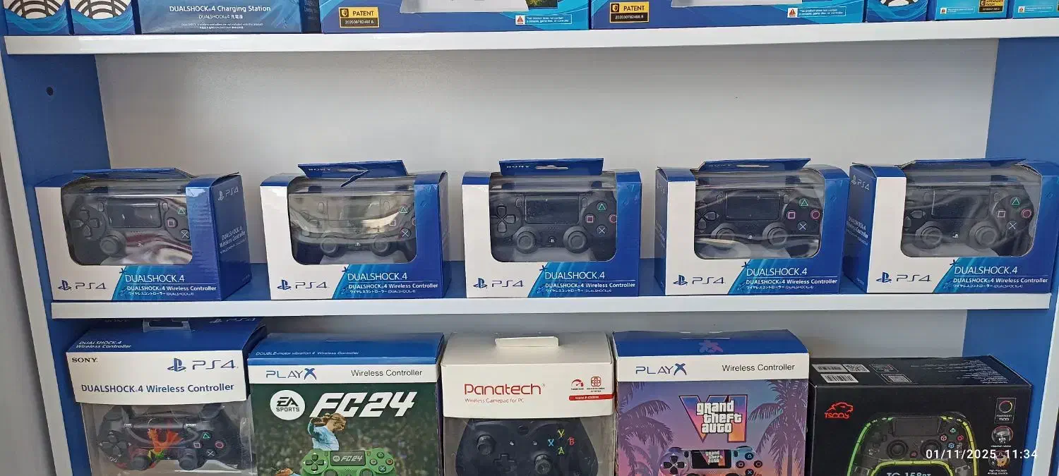 فروش لوازم جانبی پلستیشن با قیمت های استثنایی|کنسول، بازی ویدئویی و آنلاین|بم, |دیوار