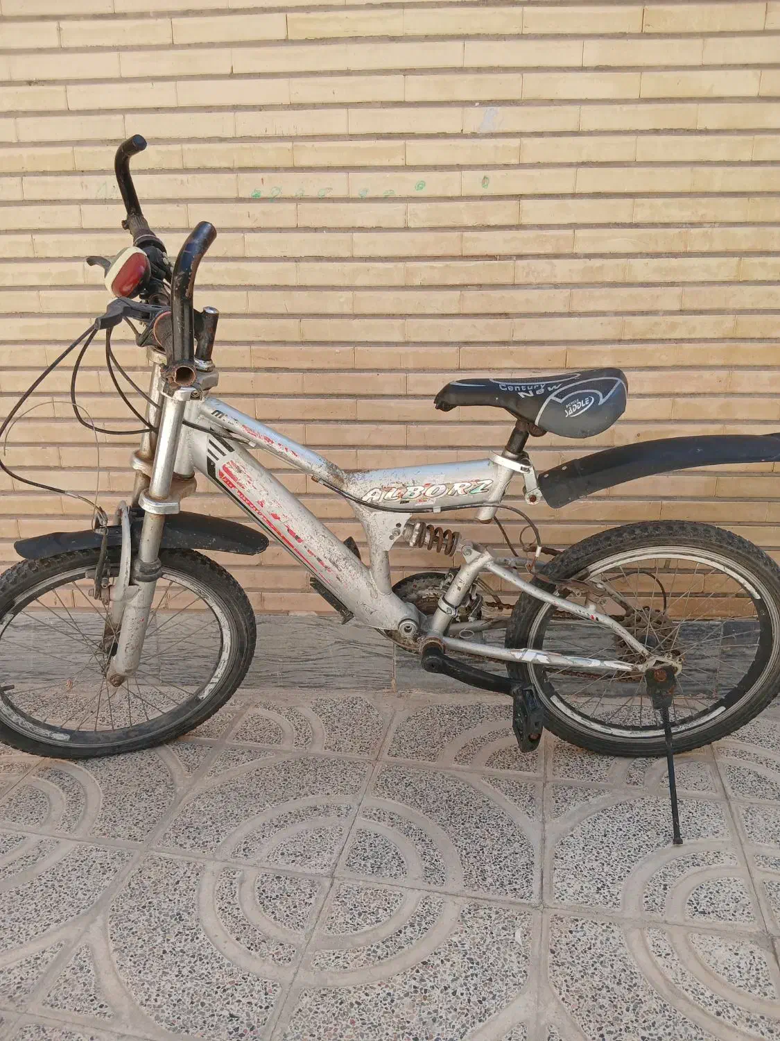 سایز۲۰سالم و تمیز با بوق چراغ پلیسی|دوچرخه، اسکیت، اسکوتر|اصفهان, ملکشهر|دیوار