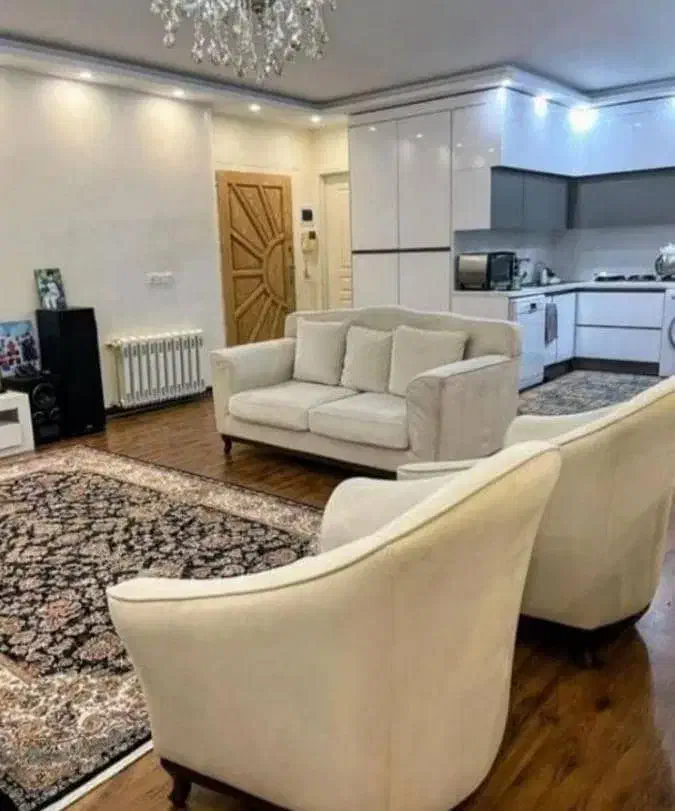 ۸۲ متری سند عرصه و اعیان|فروش آپارتمان|قم, پردیسان|دیوار