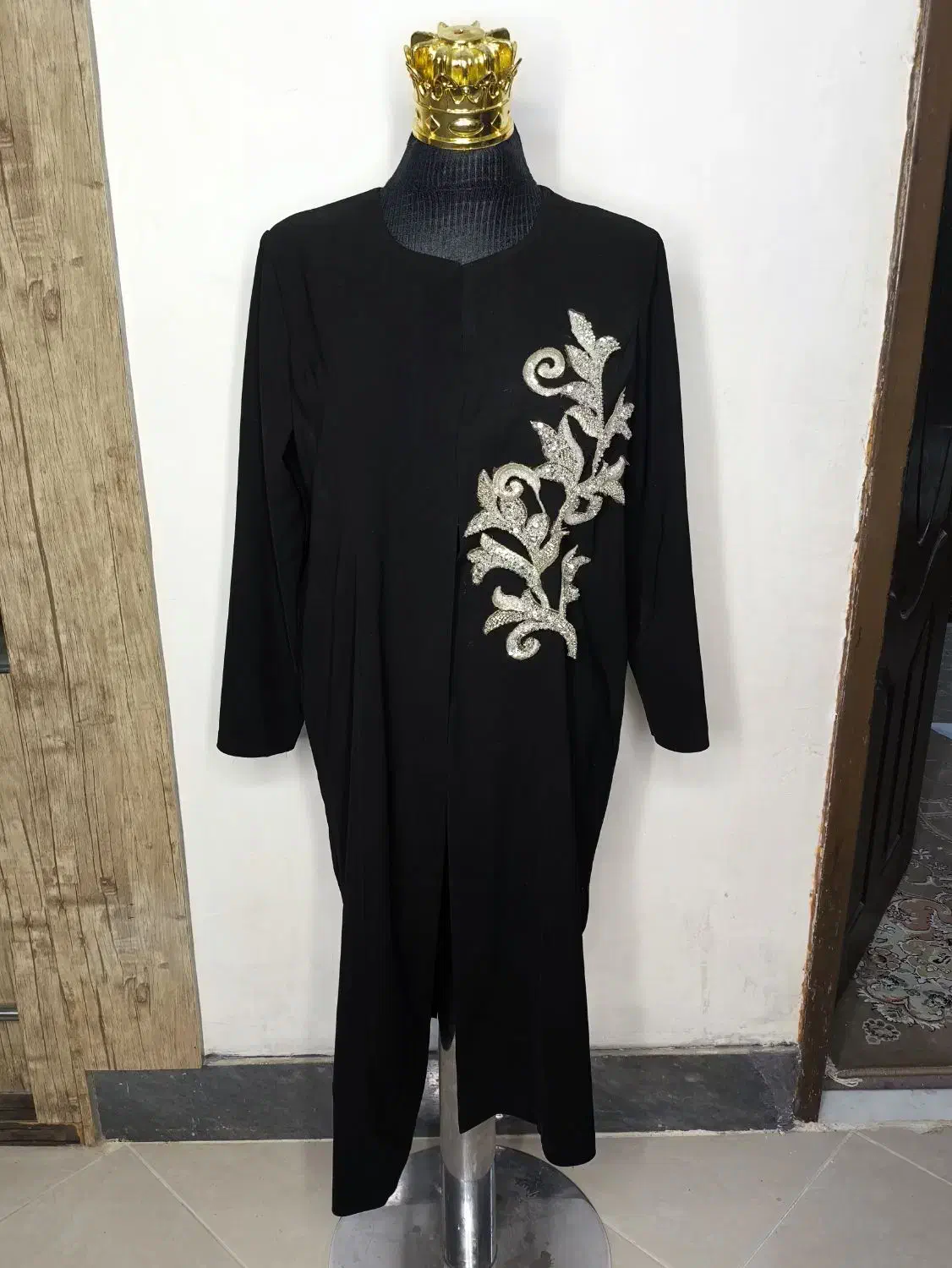 مانتو مرویجت ویتنام پنل دوزی شده کار دست|لباس|تربتحیدریه, باغ سلطانی|دیوار