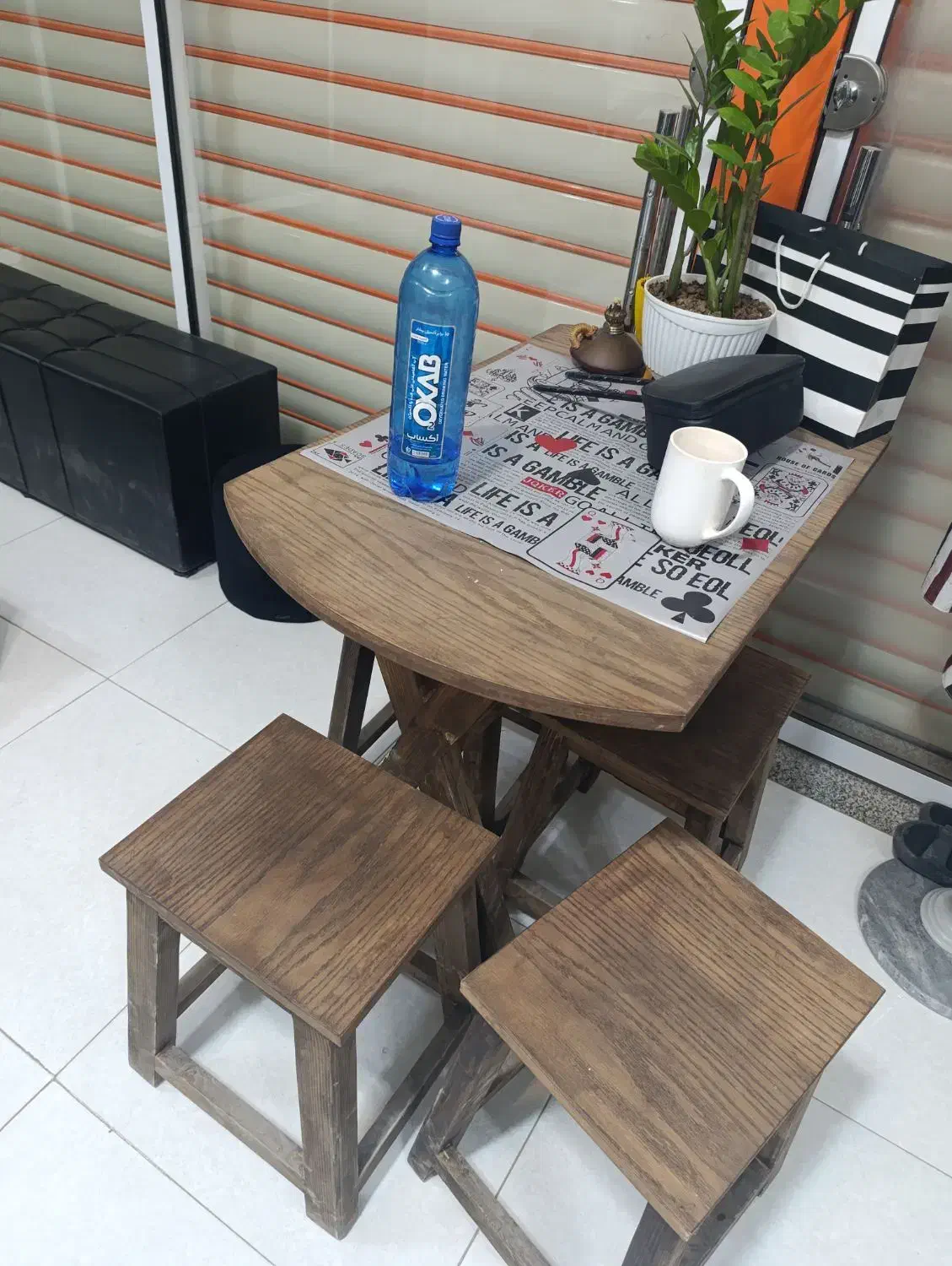 میز و صندلی چوبی|میز و صندلی غذاخوری|نجفآباد, جوزدان|دیوار