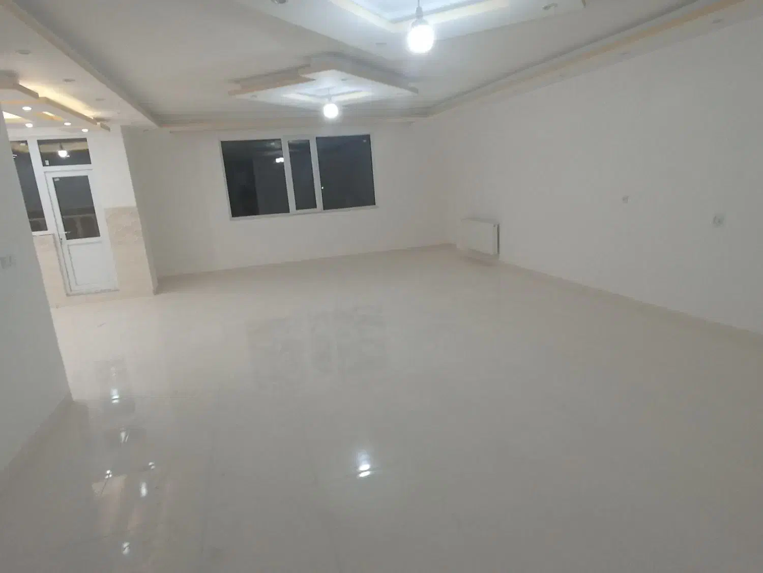 خانه سه طبقه واقع در باهنر شرق سه طبقه+مغازه|فروش خانه و ویلا|سلماس, |دیوار