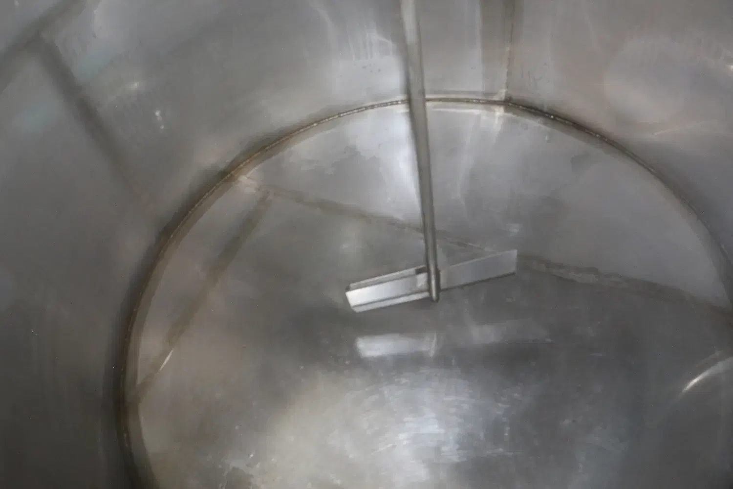 دستگاه نگهداری شیر سردکن شیرسردکن سرد کن 1000لیتر|ماشین‌آلات صنعتی|کرمان, |دیوار