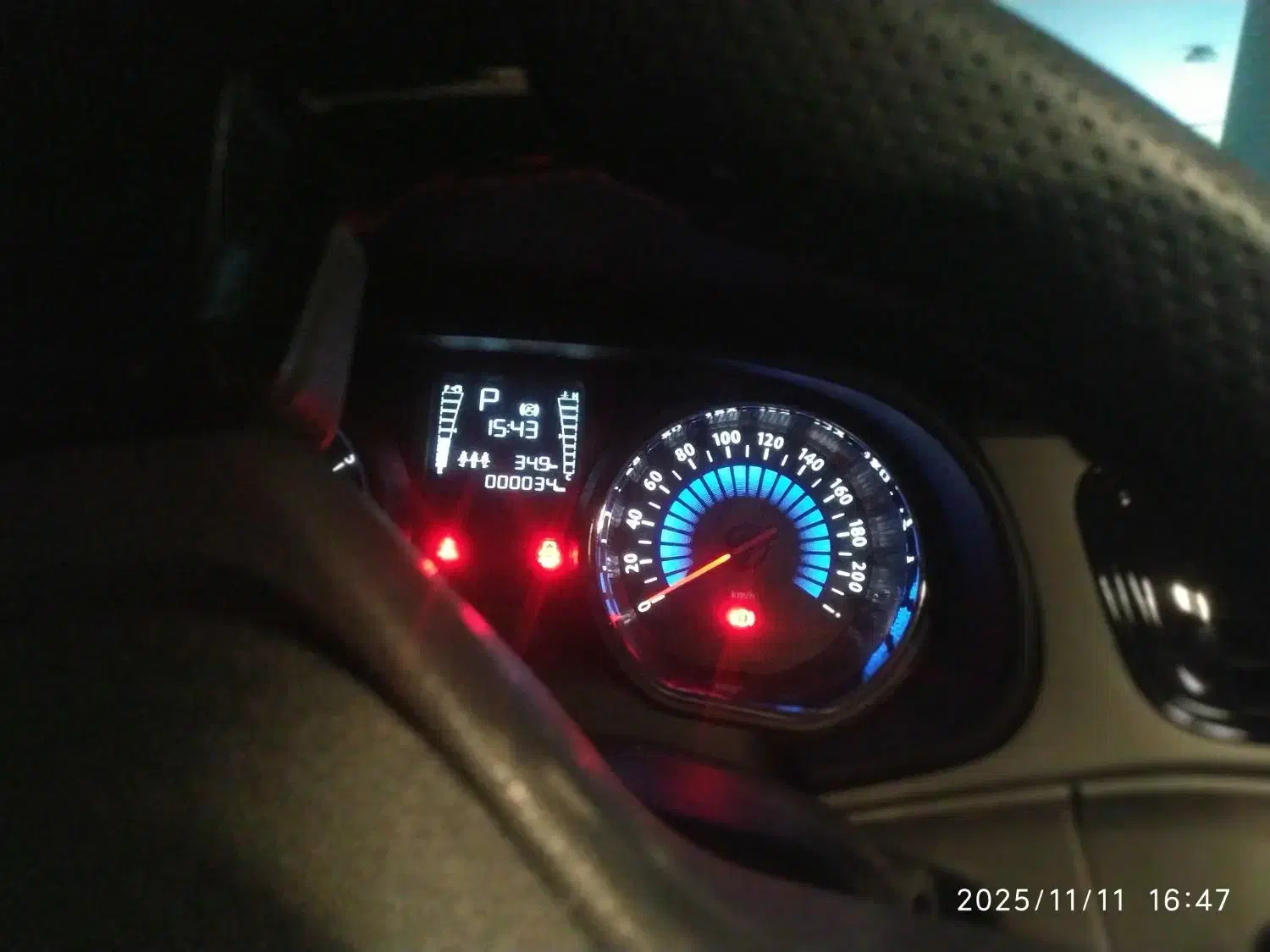 تارا دستی و اتومات سفید|خودرو سواری و وانت|اصفهان, ملکشهر|دیوار