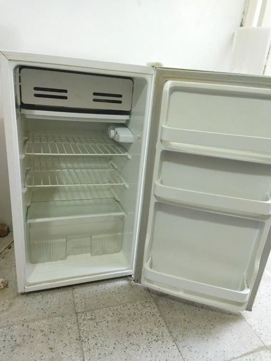 یخچال  هتلی ۷ فوت|یخچال و فریزر|جهرم, |دیوار