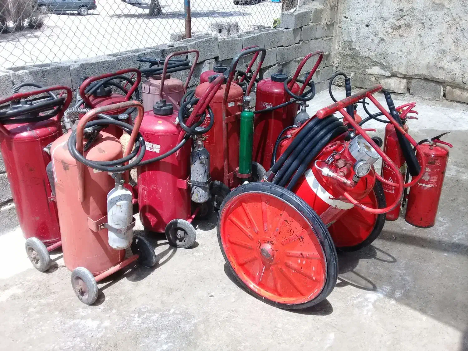 خدمات اتش نشانی|خدمات پیشه و مهارت|فردیس, شهرک شهید حسینی|دیوار