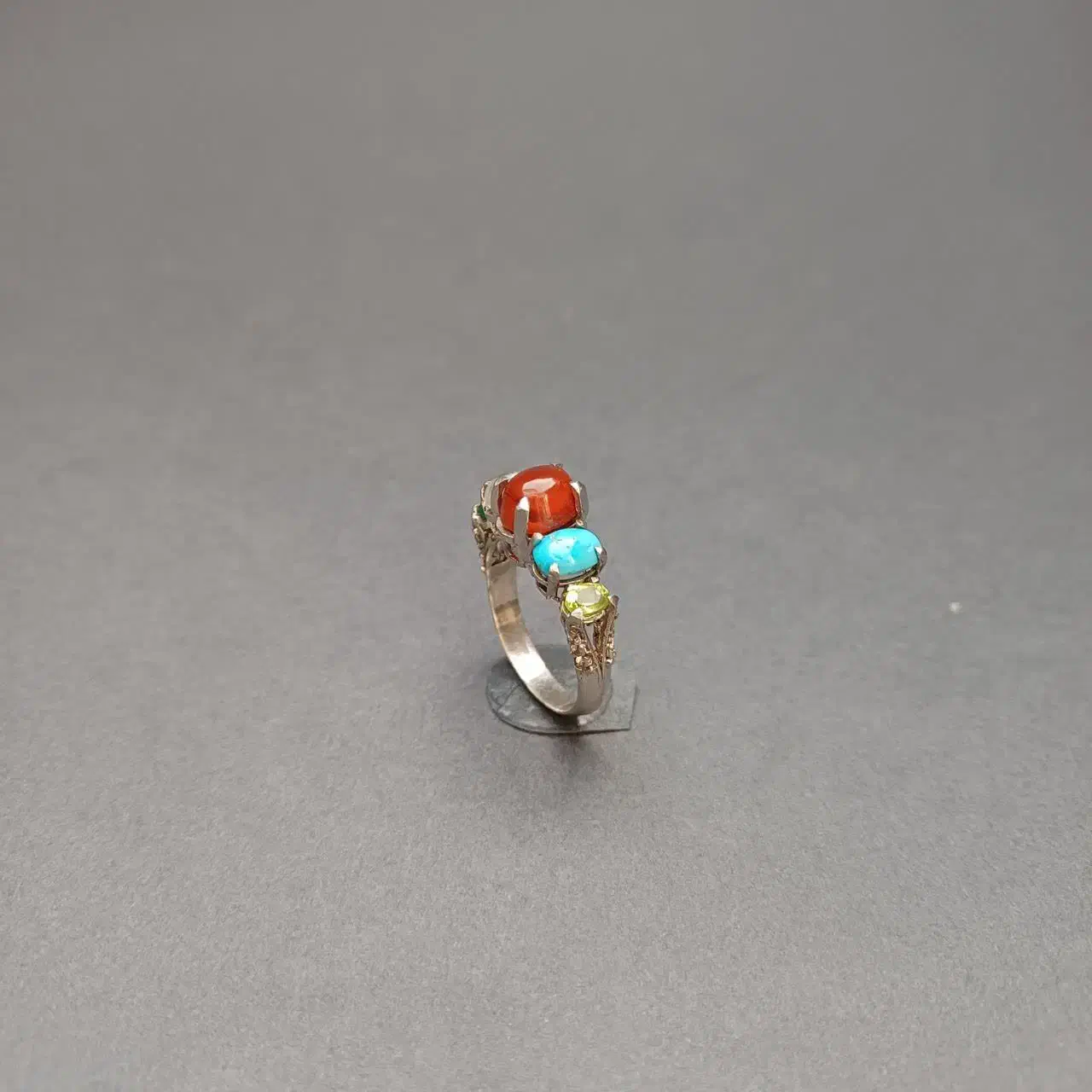 انگشتر نقره زنانه پنج نگین|جواهرات|قم, حاج زینل|دیوار