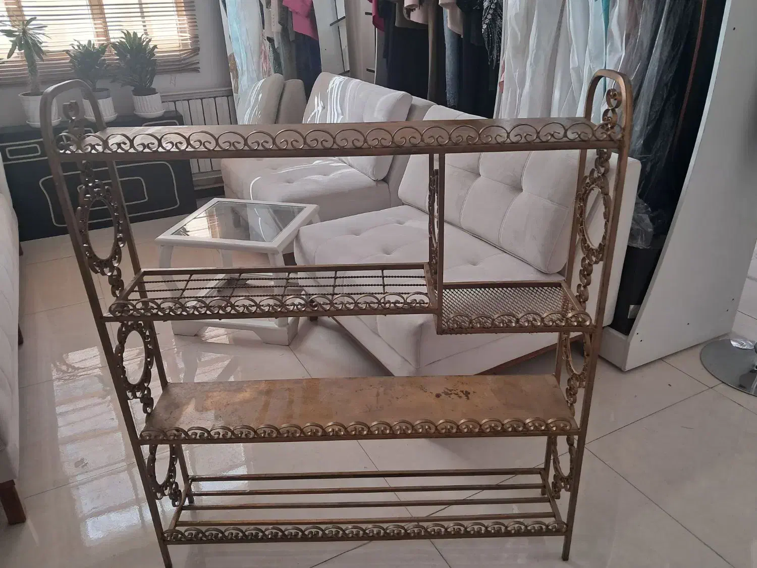 قفسه گل|کتابخانه، شلف، قفسه‌های دیواری|کرج, مهرویلا جنوبی|دیوار