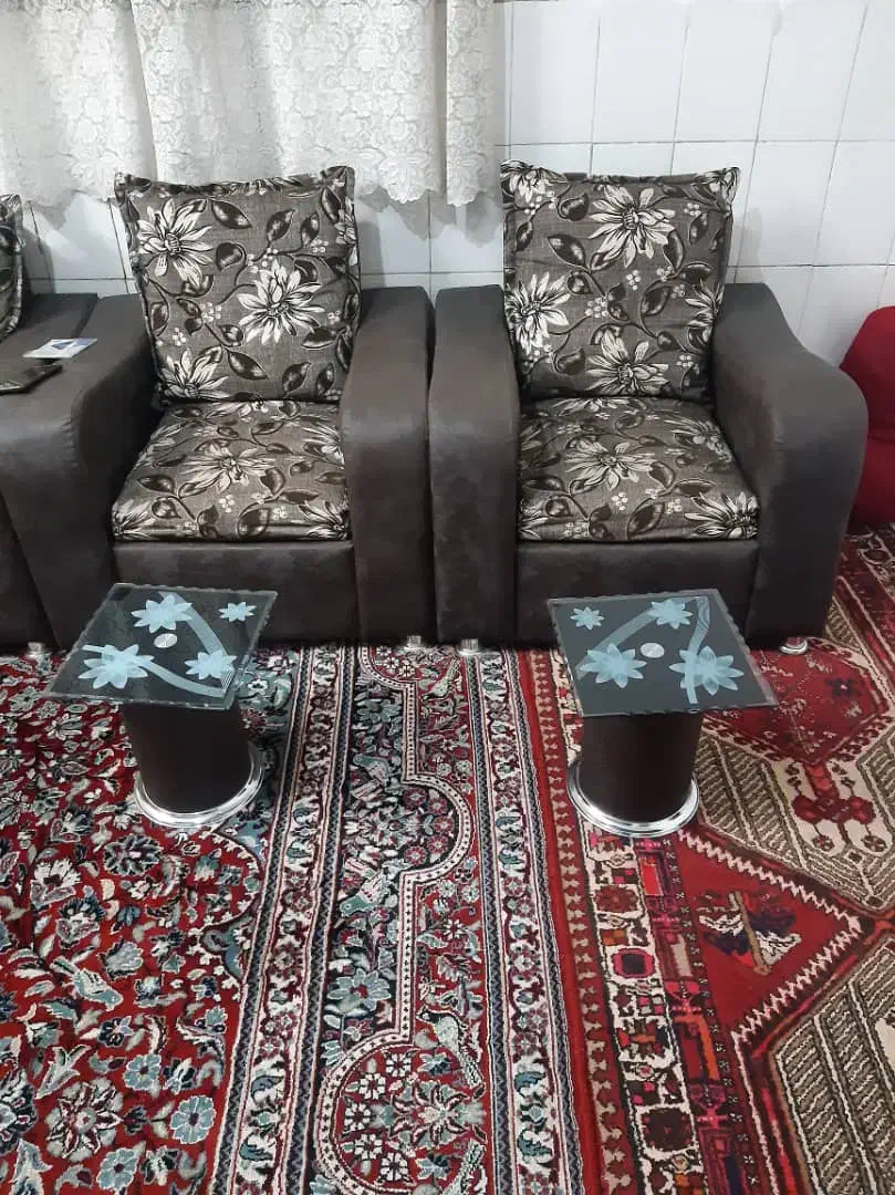 مبل راحتی|مبلمان خانگی و میز عسلی|اسلام‌شهر, شهرک مفیدی|دیوار