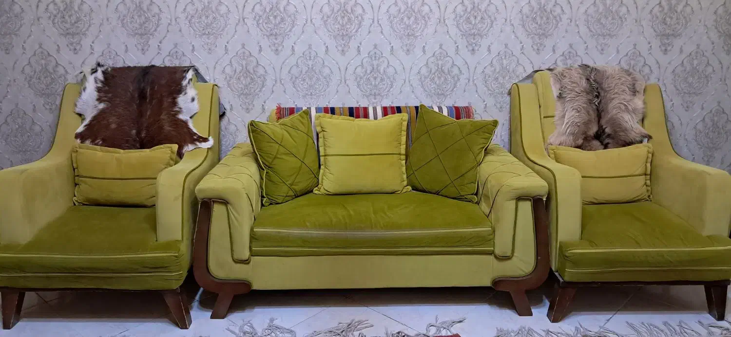 مبل راحتی ۹ نفره|مبلمان خانگی و میز عسلی|تربتحیدریه, آسایش|دیوار