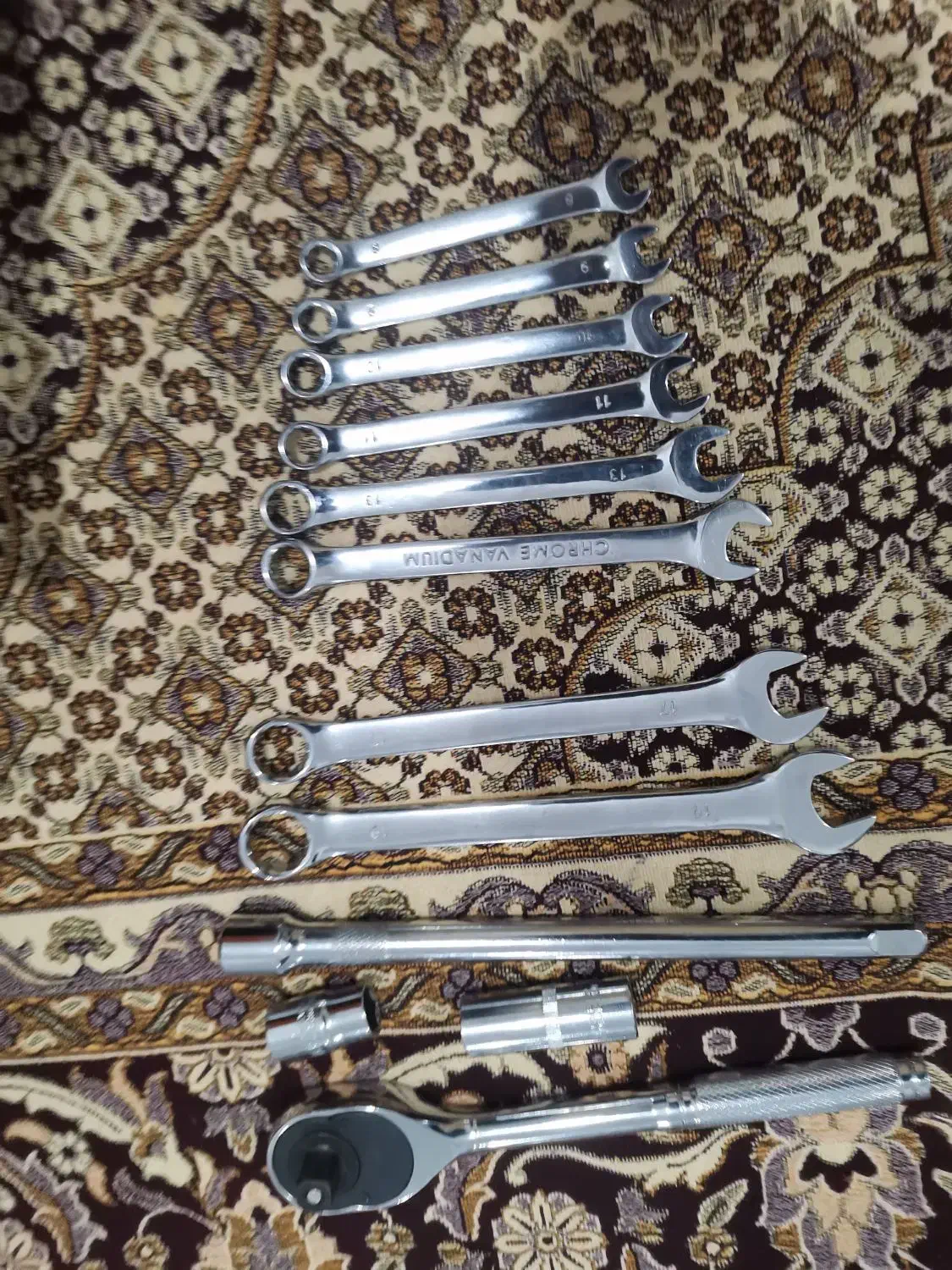 آچار و جعبه فلزی|ابزارآلات|گرگان, |دیوار