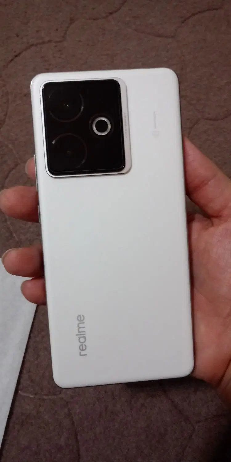 گوشی زیبا و قدرتمند Realme GT7|موبایل|تهران, بهارستان|دیوار