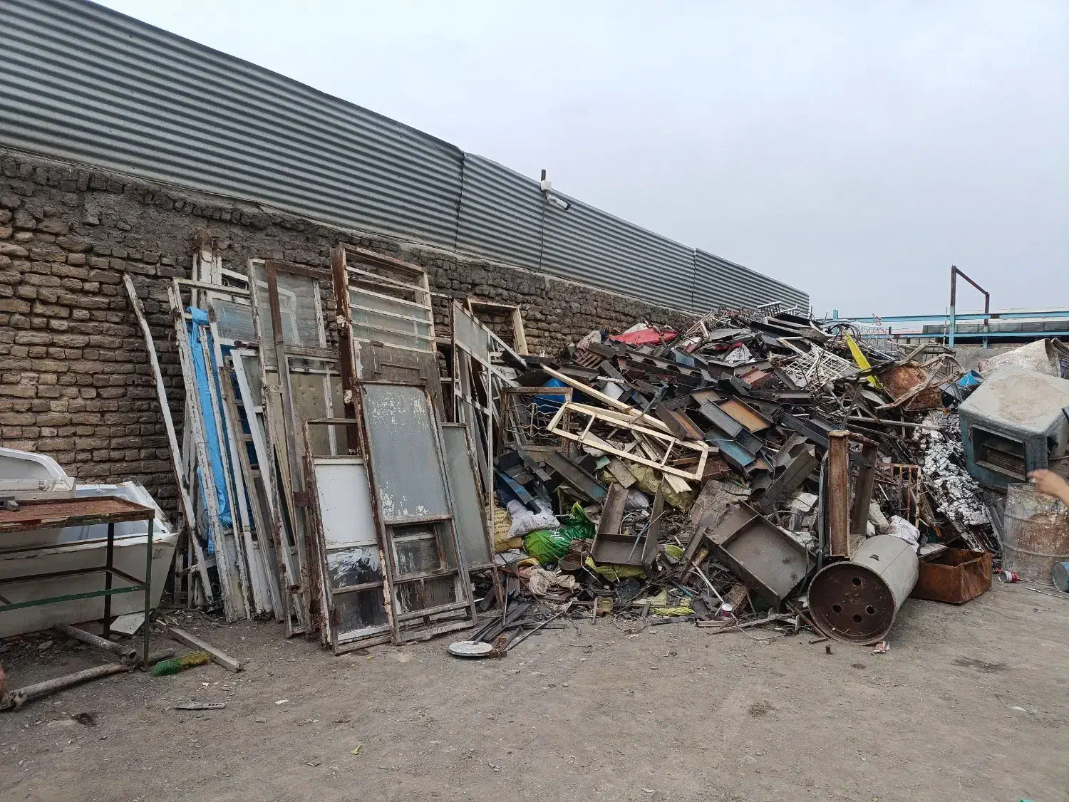 خرید ضایعات آهن چدن مس برنج آلمینیوم و غیره ....|عمدهفروشی|مشهد, رضاشهر|دیوار