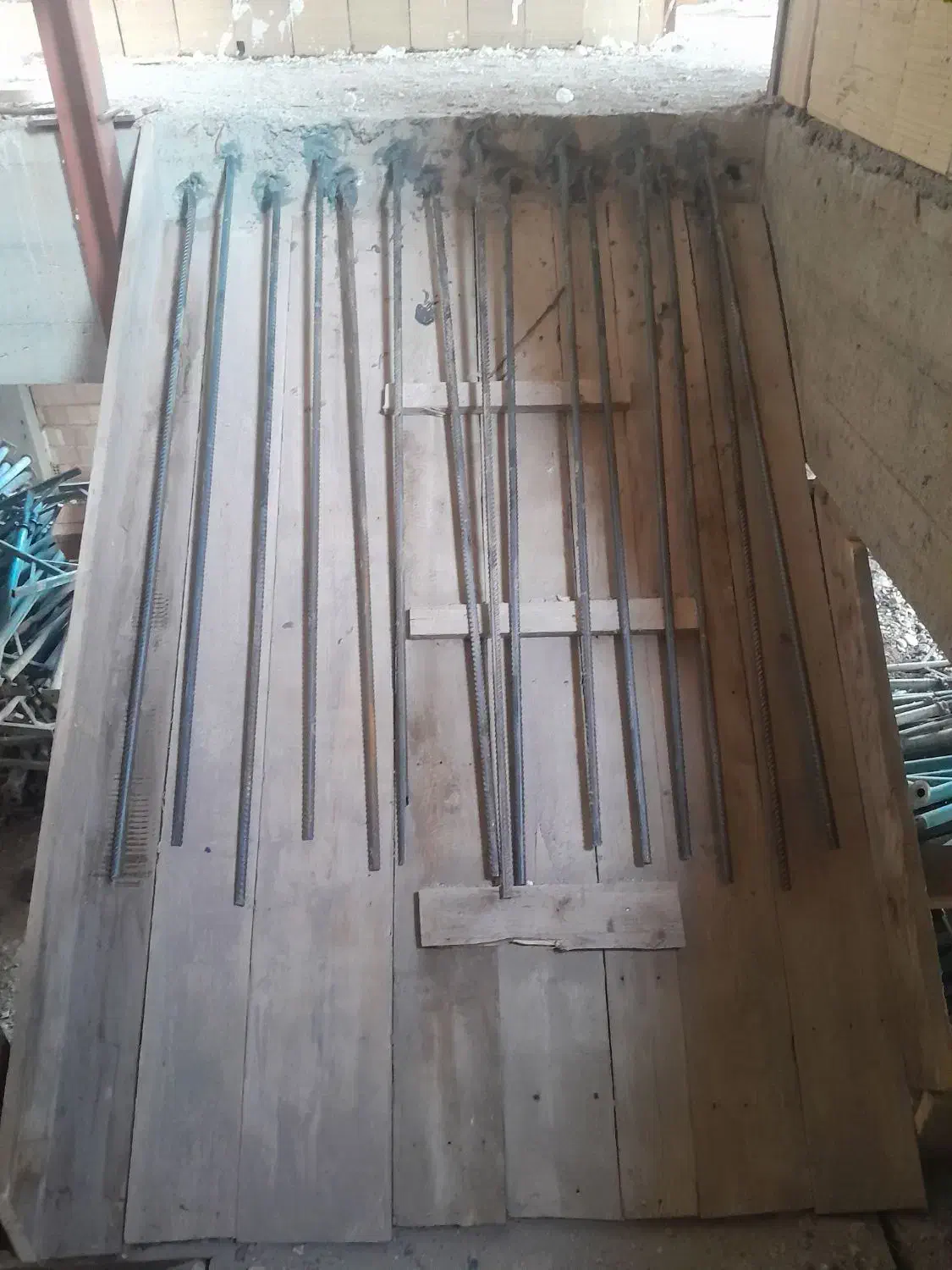 کاشت میلگرد|خدمات پیشه و مهارت|رشت, حافظ آباد|دیوار