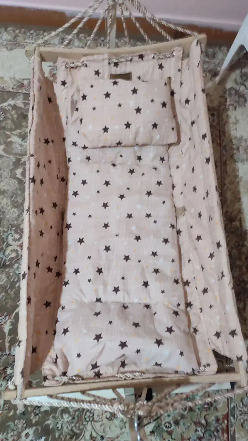 گهواره نوزاد|تخت و صندلی بچه|پردیس, فاز ۳|دیوار