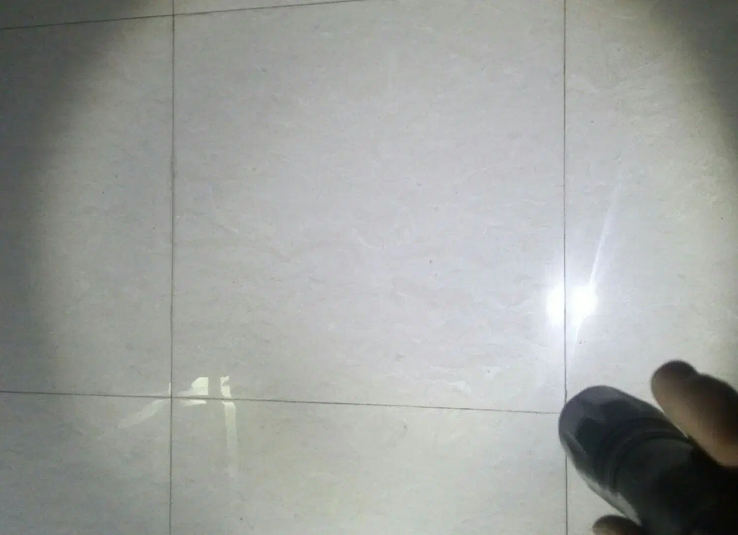 چراغ|لامپ و چراغ|تهران, خاک سفید|دیوار