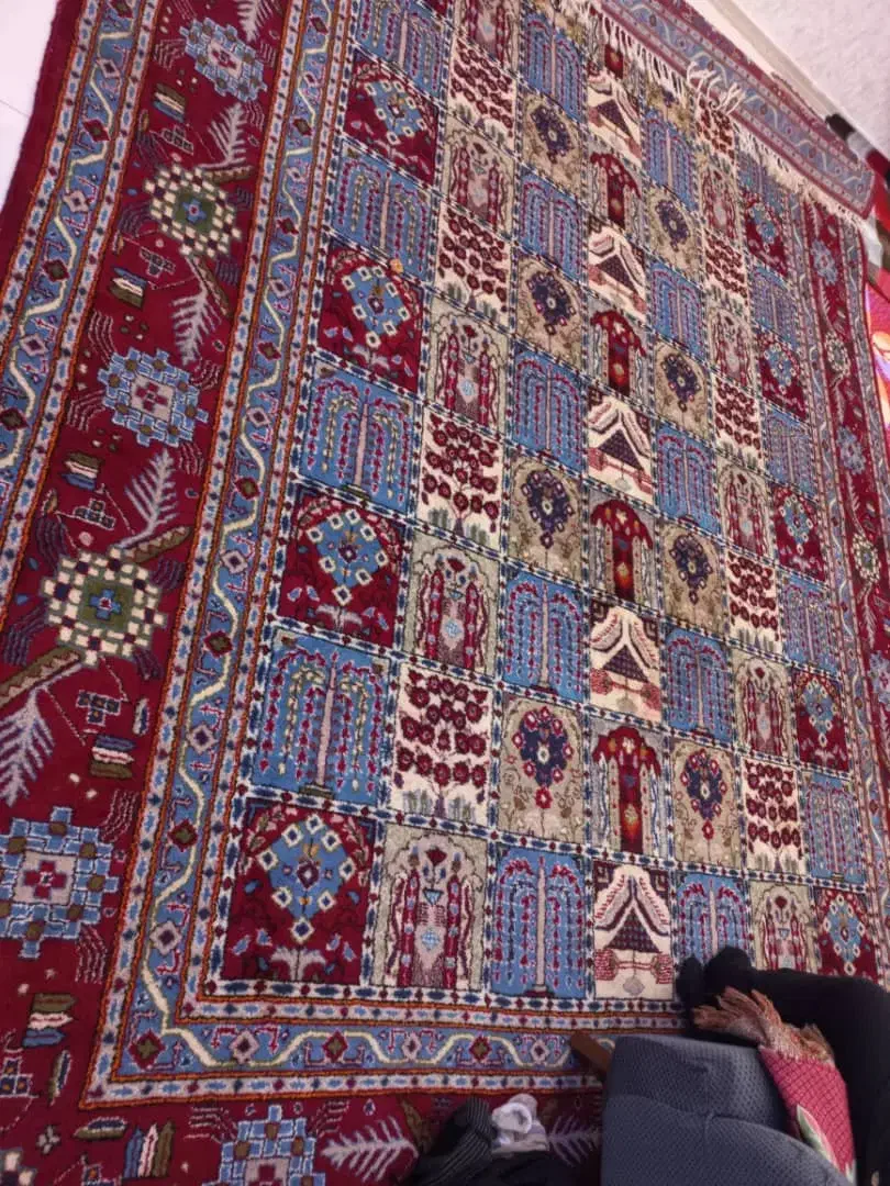 فرش دستباف چهار فصل|فرش|پرند, فاز ۴|دیوار