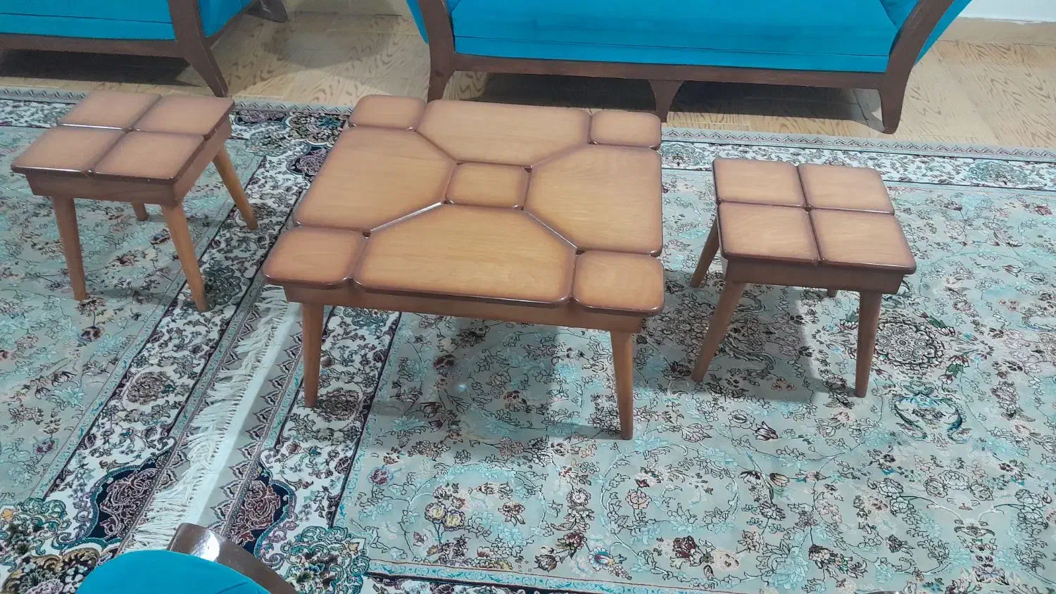 جلو مبلی|میز و صندلی غذاخوری|رشت, چله خانه|دیوار